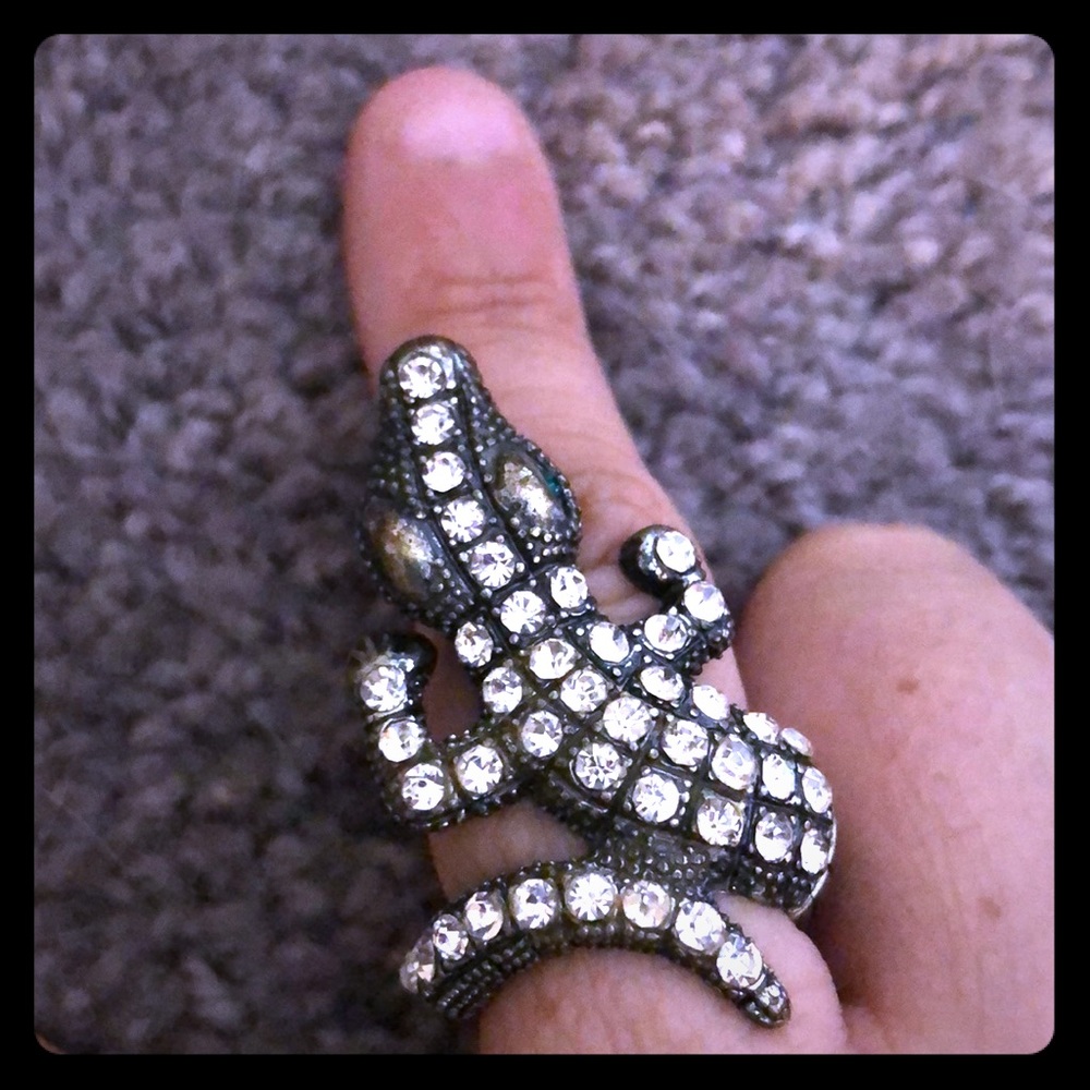 Alligator Ring